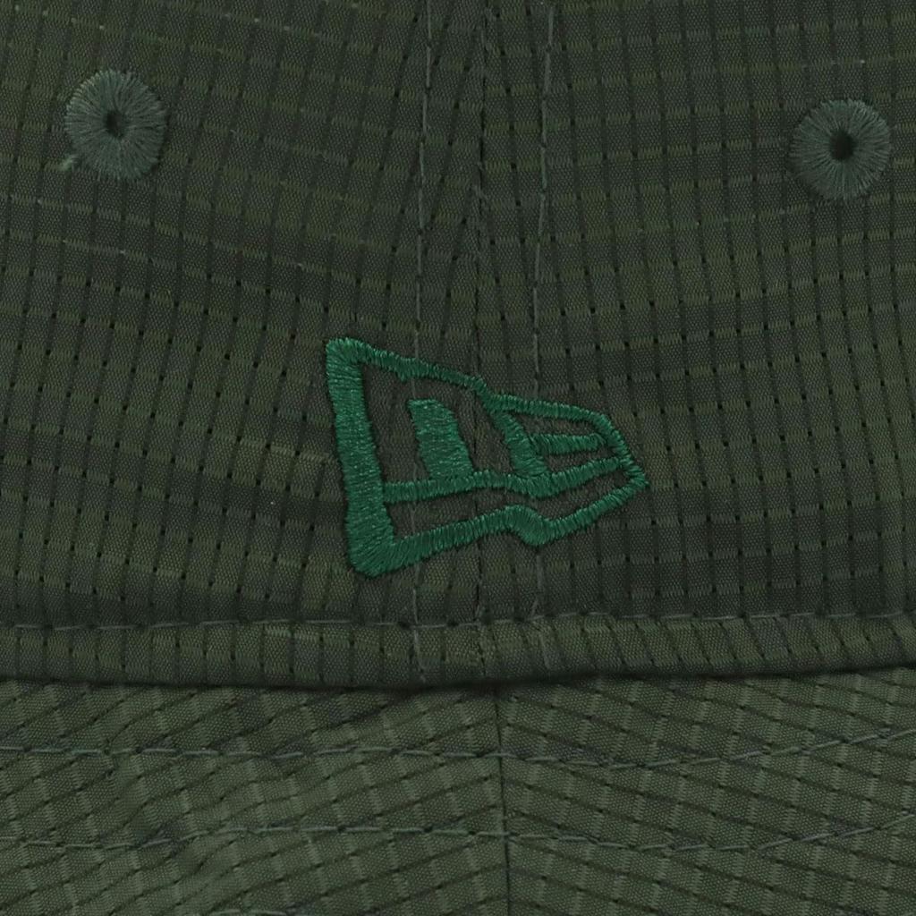 Pălărie Aventura Outdoor New Era Ușoară Hidrofobă Parasolar Verde Închis MĂRIME GRATUITĂ OD ADVLT DC PARASOLAR TECHAIR DA DGRN