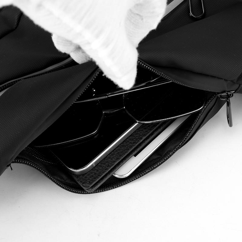 Men's Chest Bag Large Capacity Crossbody Bag