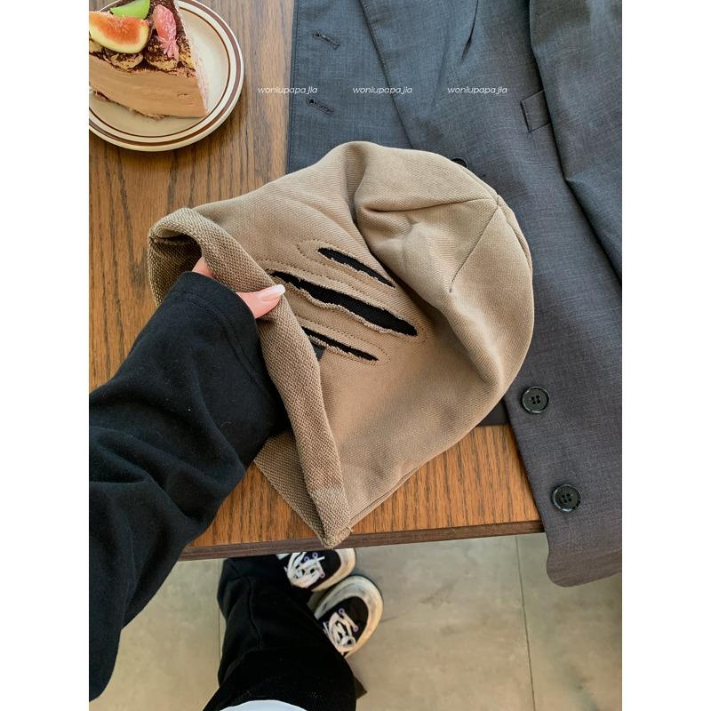 Duży Obwód Głowy Wszechstronna Czarna Czapka Baotou Styl Jesienno-Zimowy Podkreślająca Twarz Mały Sweter Zimowa Czapka Czapka Połogowa