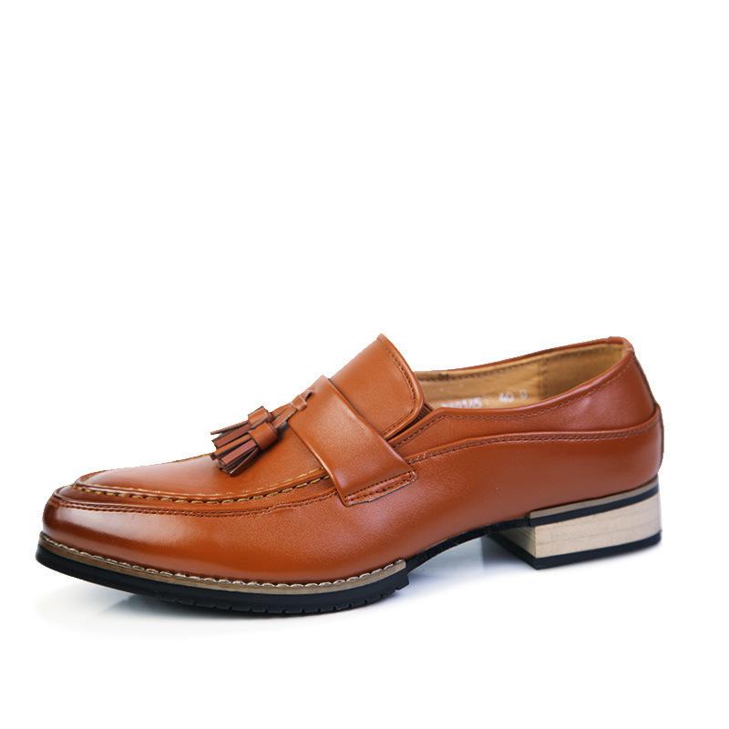 

Wish British men s leather shoes business trend pointed head Korean version hair stylist fringed leather shoes 43 коричневий