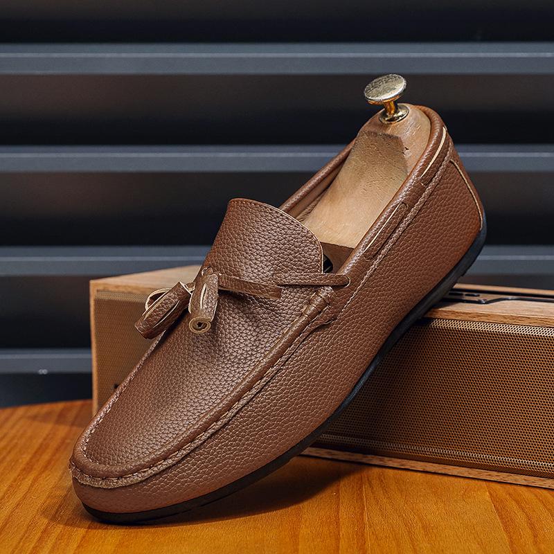 

Мужские дышащие повседневные туфли в корейском стиле без застежек 41 коричневый