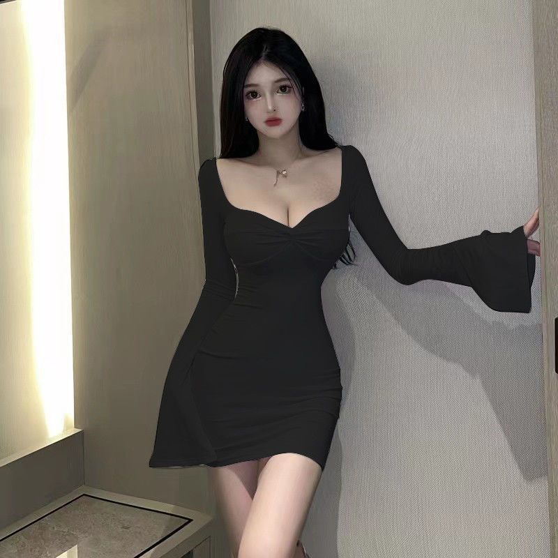 Wholesale Pure and Alluring Style Low-neck New Flared Sleeve Dress, Slim Fit, Sexy Waist-cinching Tight Short Skirt