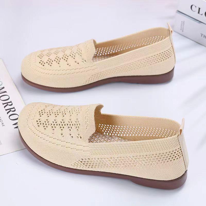 Women's Summer Mesh Shoes with Soft Sole and Shallow Mouth Lazy Casual Shoes Breathable Mesh Fabric Mother's Shoes