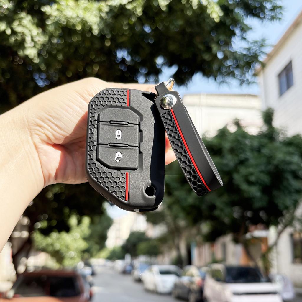 Car Accessories Protector For Jeep JL 2021 Wrangler JLU Gladiator Grand Cherokee Silicone Car Key Caps Holder Folding Key Case