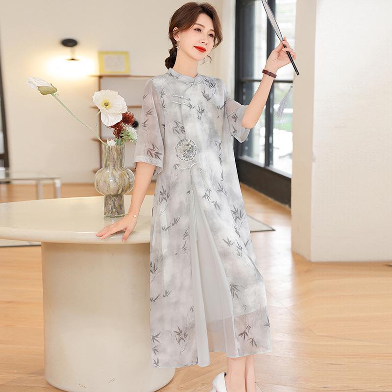 Women's Modern Qipao Dress - Summer Retro Style with Age-Reducing Elegance
