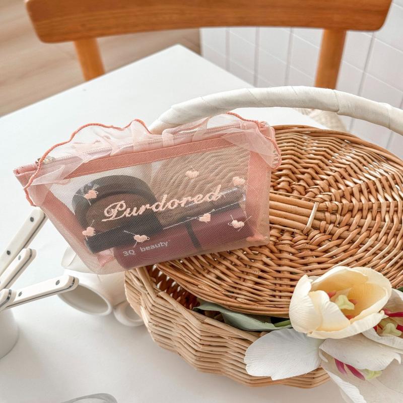 1Pc Purified Red Mesh Makeup Bag With Ruffle Detail Love Embroidery Cute Portable Cosmetic Organizer For Girls Toiletry Pouch