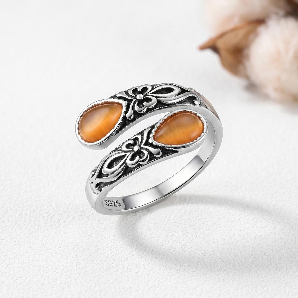 European and American Moonstone Pear-shaped Ring Female Victorian Retro Relief Bow Bosnian Style Ring