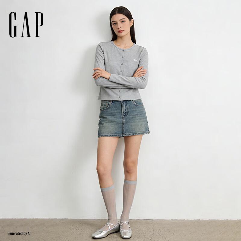 GAP Women's Embroidered Logo Knit Cardigan
