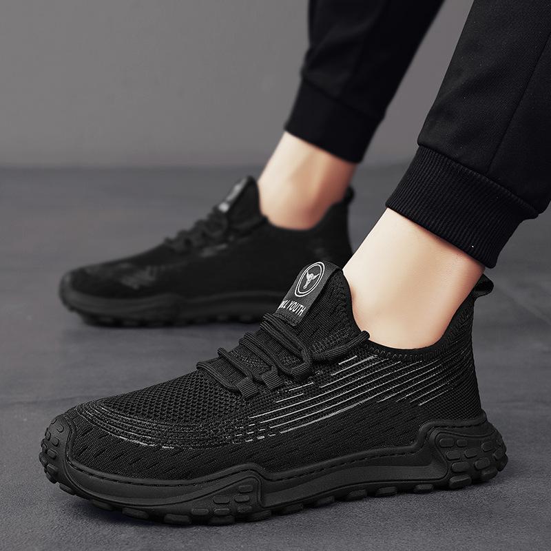 

2025 new summer mesh fly-woven shoes soft-soled sports and leisure shoes jogging hiking non-slip thin fashion trendy shoes 44