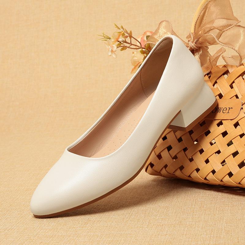 

3см Универсальные Дышащие Удобные Туфли-лодочки Мягкие Кожаные Лоферы 2025 Осень Женские Туфли на Квадратном Каблуке для Офиса Мамы Работы 41