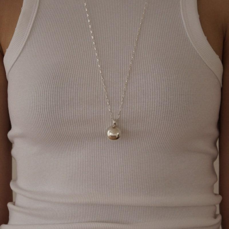 ANDEZVOUS DOME NECKLACE