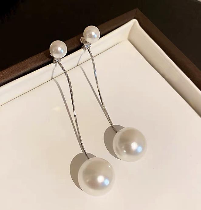 S925 Silber Perlen-Hängeohrringe: Französisch Retro, Leichter Luxus, Modisches Temperament