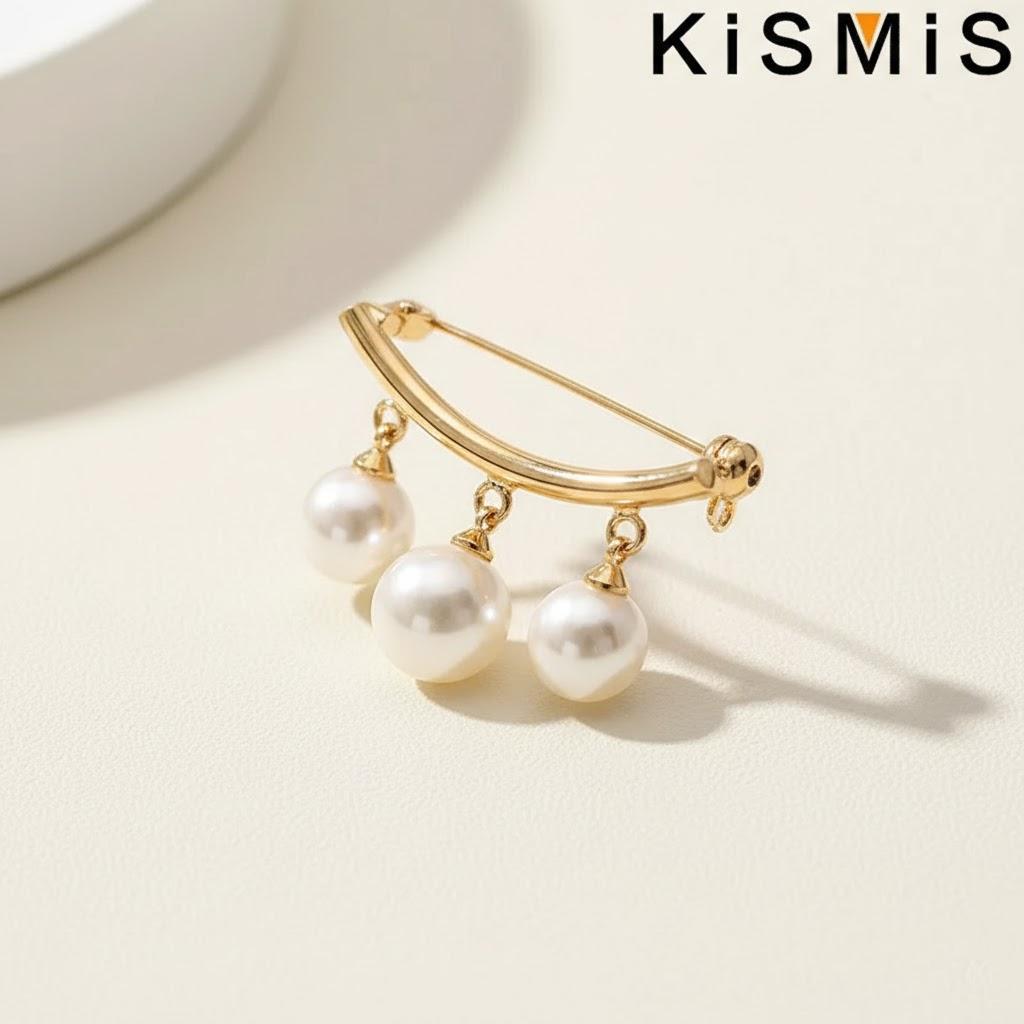 

Fashion Pearl Brooch for Women Three Pearls Arc Pin Work Clothes Cardigan Anti Exposure Accessory Jewelry Set Popular золотий