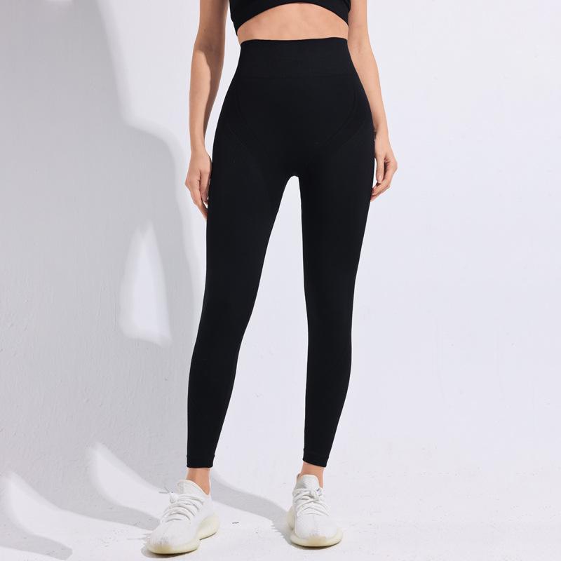 

Женские черные бесшовные леггинсы для йоги с высокой талией - Подтягивающие бедра, без видимых линий, облегающего кроя, длинные брюки Small чёрный