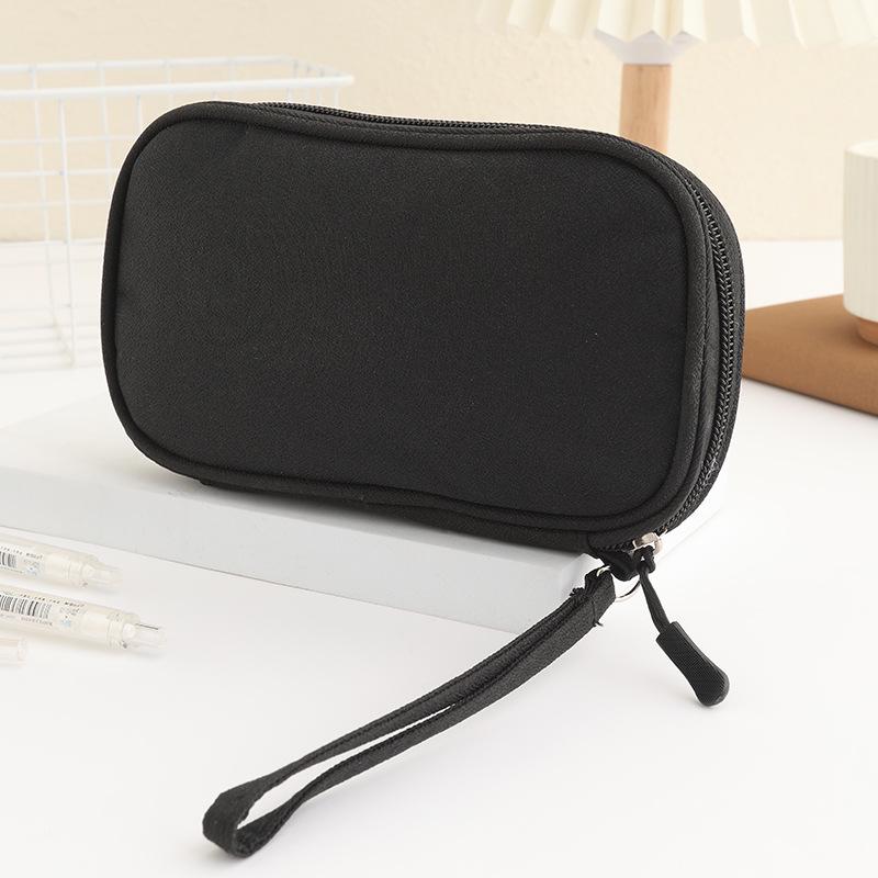 Portable Digital Accessories Organizer - Multifunctional Storage Pouch for Cables, Power Banks, Earphones, and USB Drives