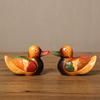 2 Stück Handgefertigte Mandarinenenten Figuren Hochzeitsjubiläum Geschenk Tier Holzkunst Ornamente Für Tischplatte Regal Dekorationen