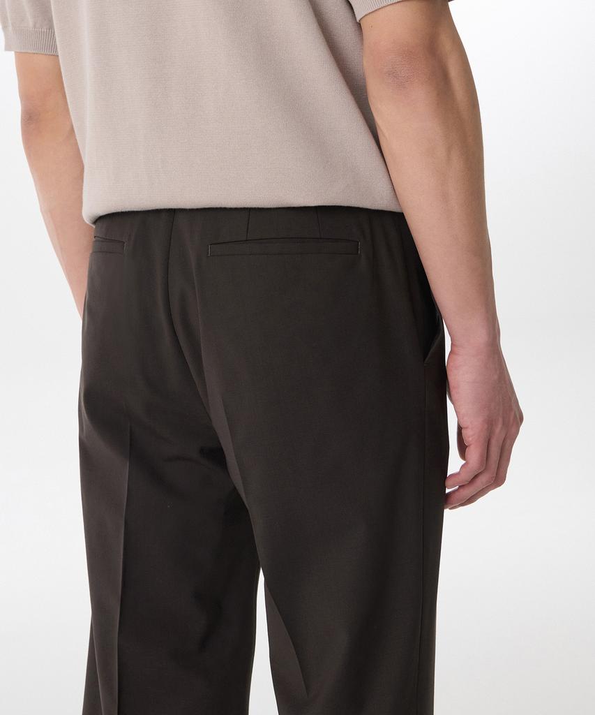 Musinsa Standard Summer Wool Relaxed Tapered Hidden Banding Crop Slacks [Brown]