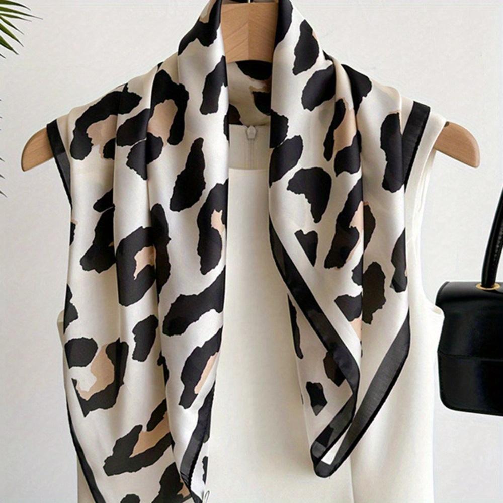 1Pc 70*70Cm Leopard Print Bandana, European And American Fashion Style, New Women Square Scarf, Casual Headband, Neck Scarf