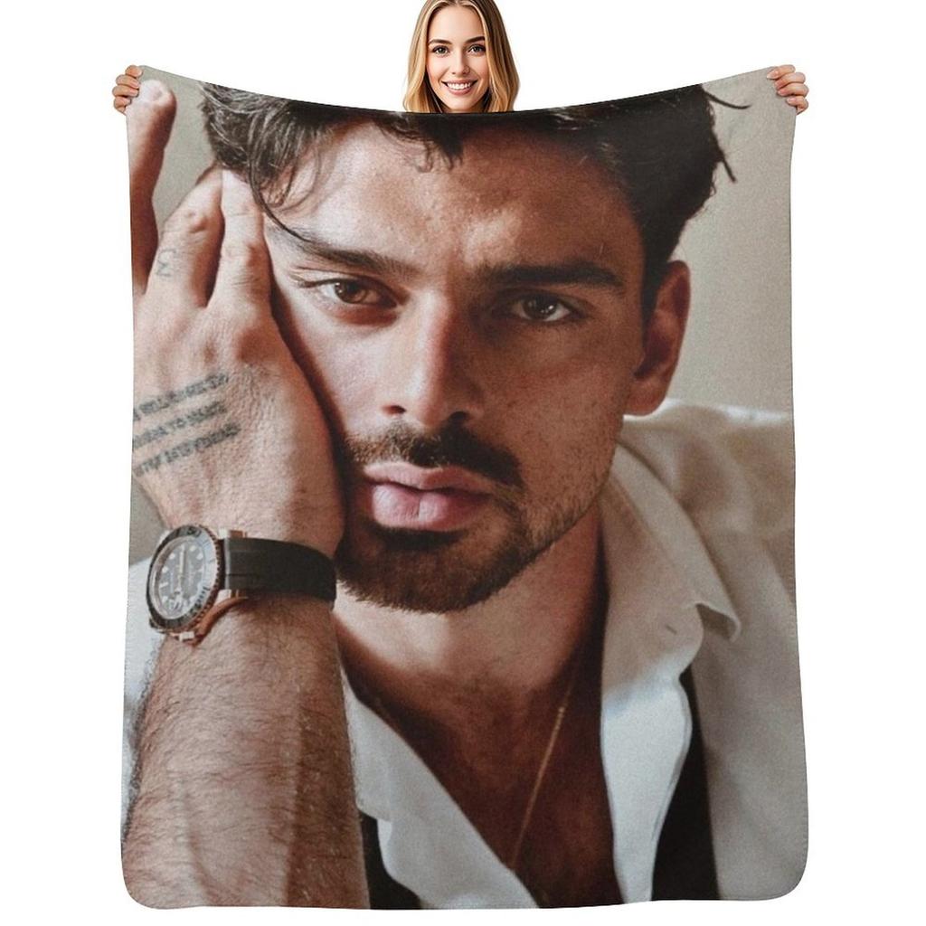 michele morrone Throw Blanket Cozy Microfiber Throw Blanket for Home Bedroom