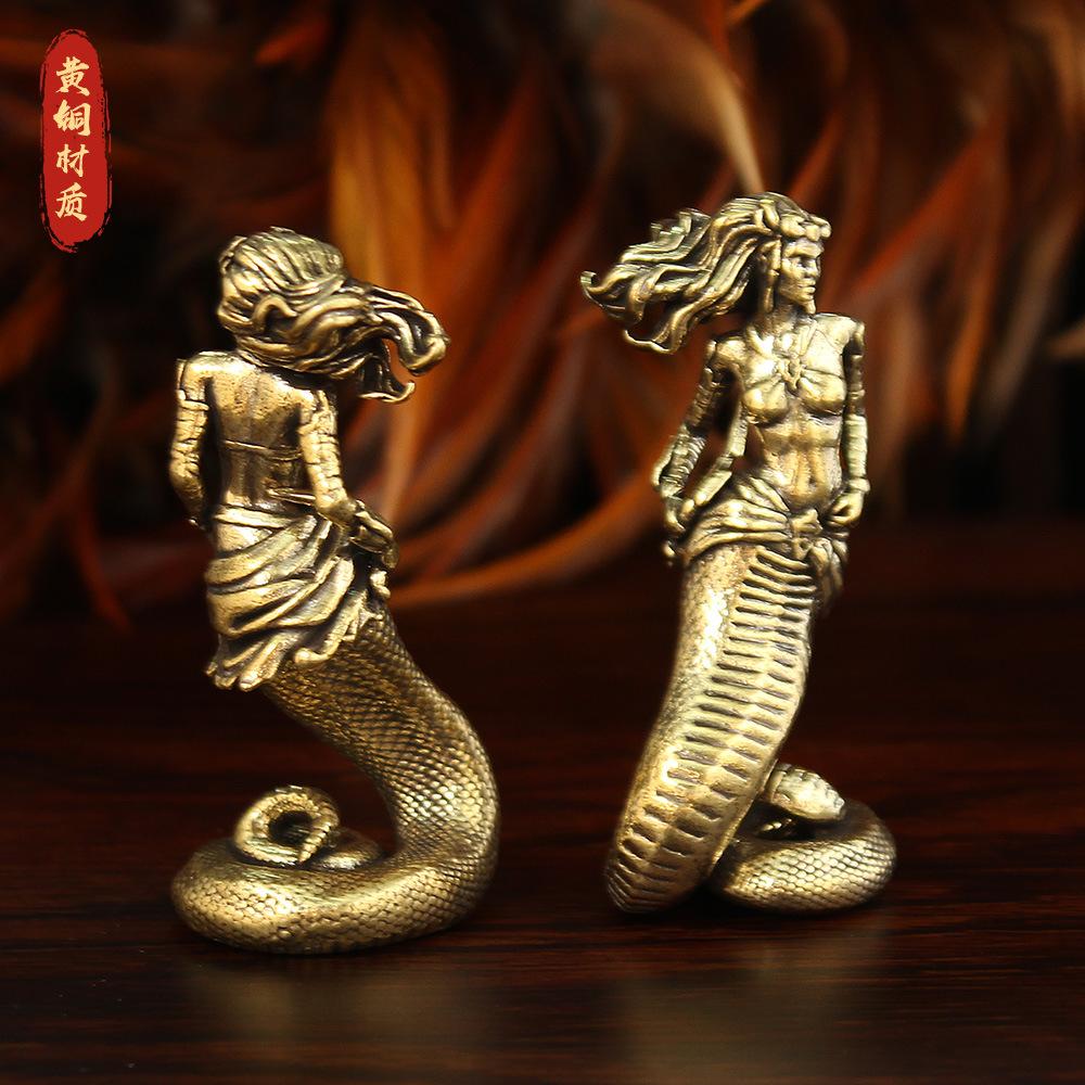 Ancient Greek Snake Woman Medusa Brass Ornament Crafts Home Office Tabletop Decoration Game Model
