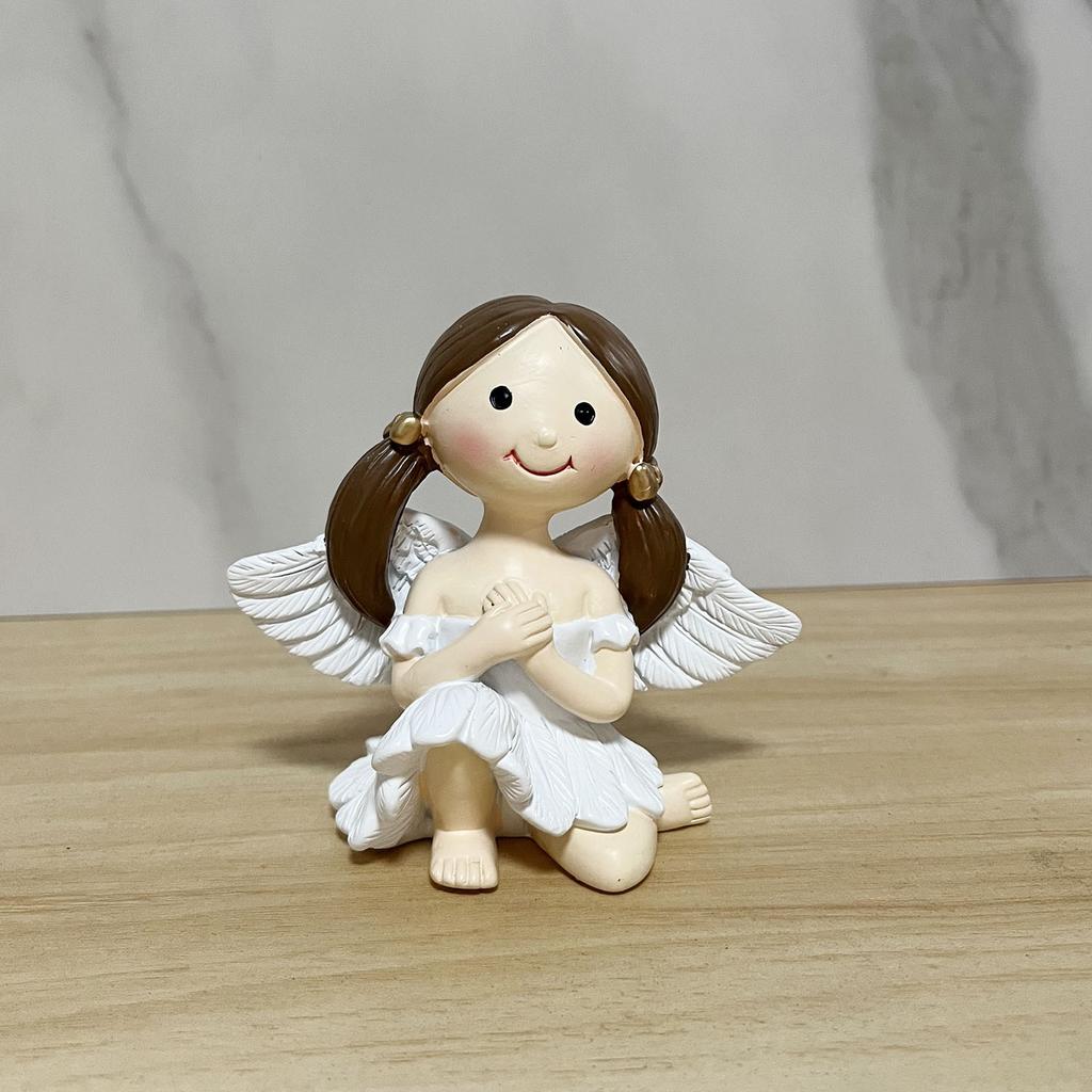 Angel girl statue ornament, suitable for home desktop decoration, suitable for gifts for sisters and friends