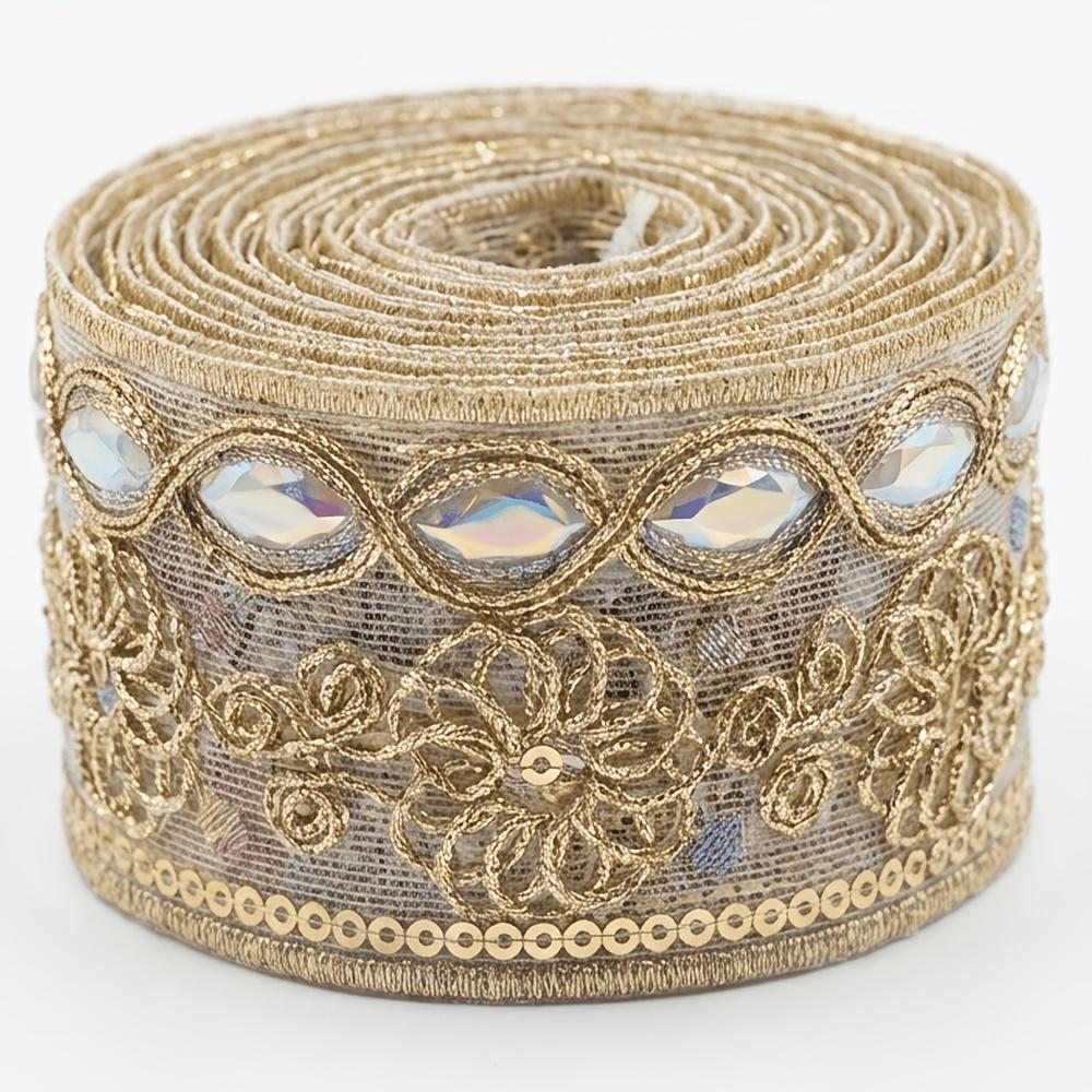 Vintage Goldfaden-Stickerei auf Spitze mit schillernden Strasssteinen und Pailletten