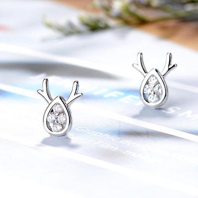 Brincos de Tachas de Chifre de Rinoceronte Coreano com Strass: Presente Doce de Natal Estilo Mori para Mulheres