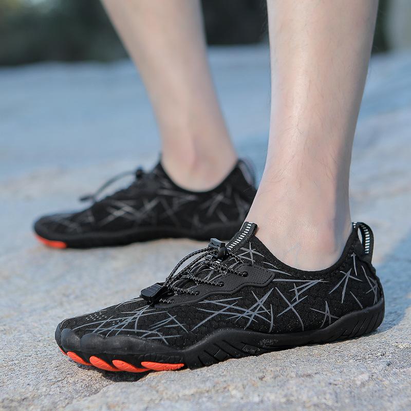 New Outdoor Swimming Shoes Lightweight Breathable Wading Shoes Couples' Beach and Stream-Crossing Footwear Quick-Drying Five-Toe Hiking Boots