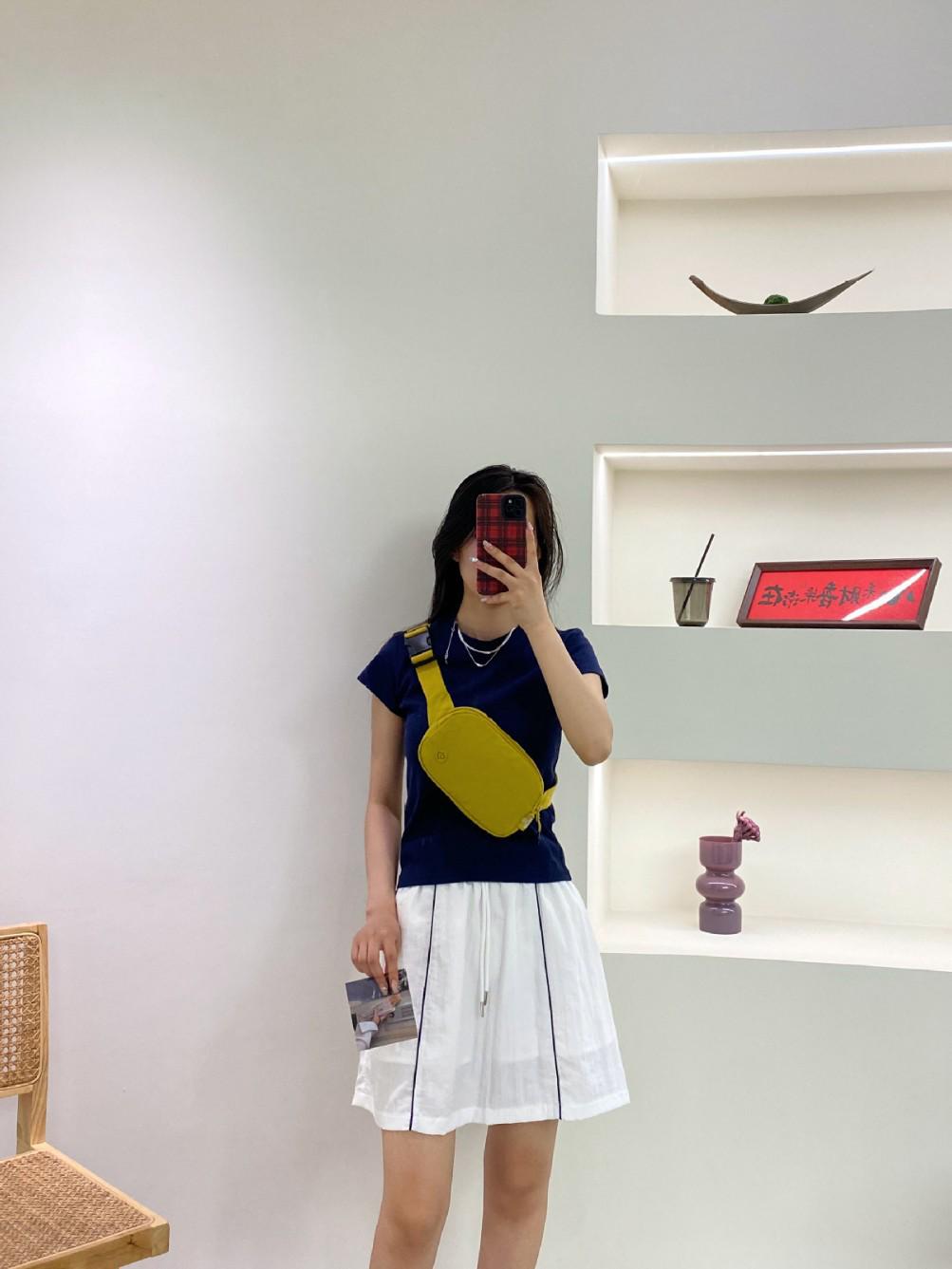 Jie Langshi 2025 Женская легкая нейлоновая поясная сумка: Городская минималистичная сумка через плечо Rattan Yellow