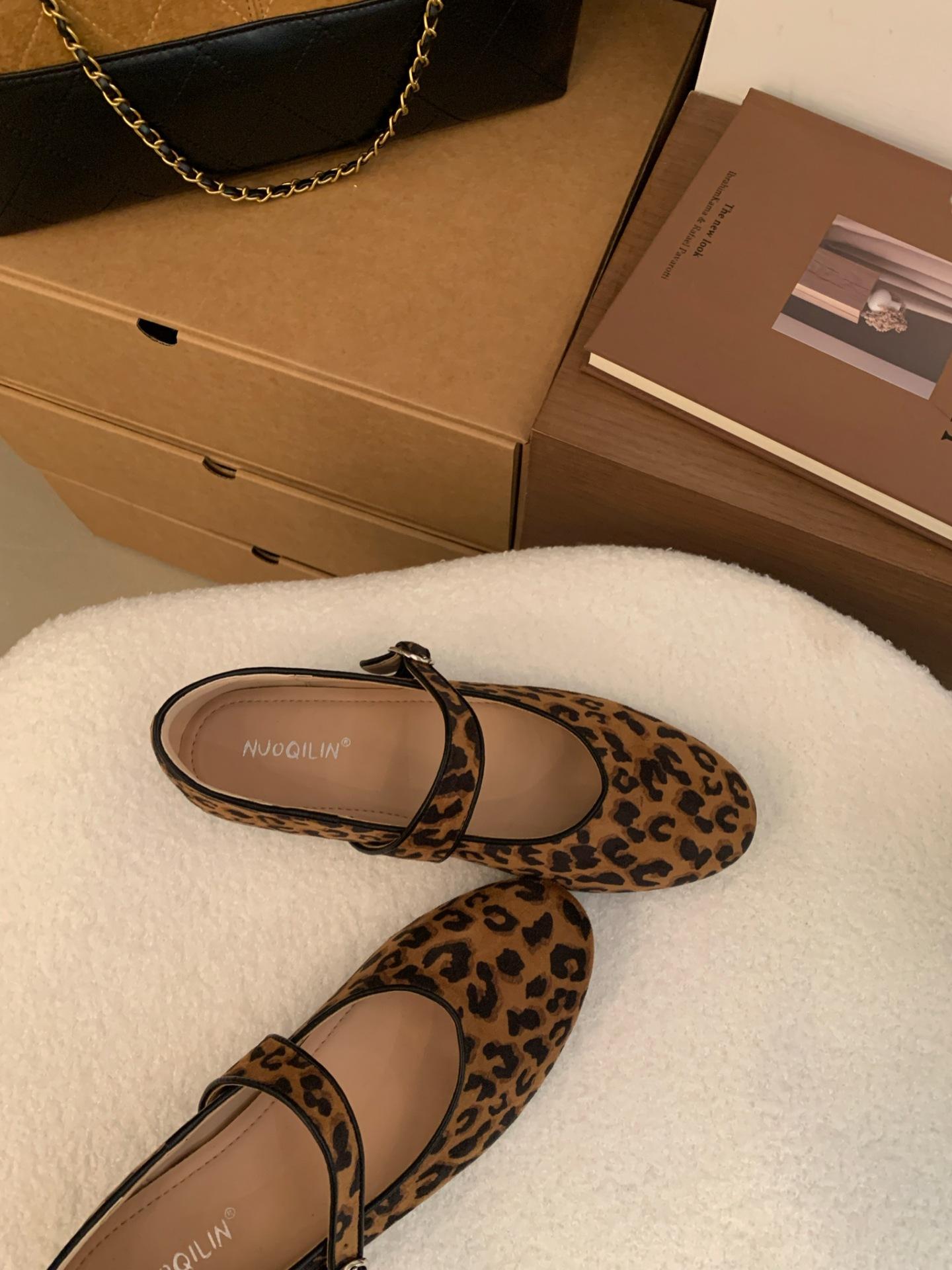 Women s Suede Flat Spring French Style Vintage Style Pumps - Fashionable Footwear 35 цветной печати леопарда