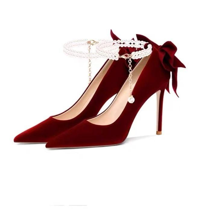 Pantofi de nuntă roșii Xiuhe noi cu toc înalt stiletto cu vârf ascuțit pentru femei, cu gură superficială, fundă, perlă, curea cu cataramă cu un cuvânt, două moduri de purtare, pantofi de mireasă