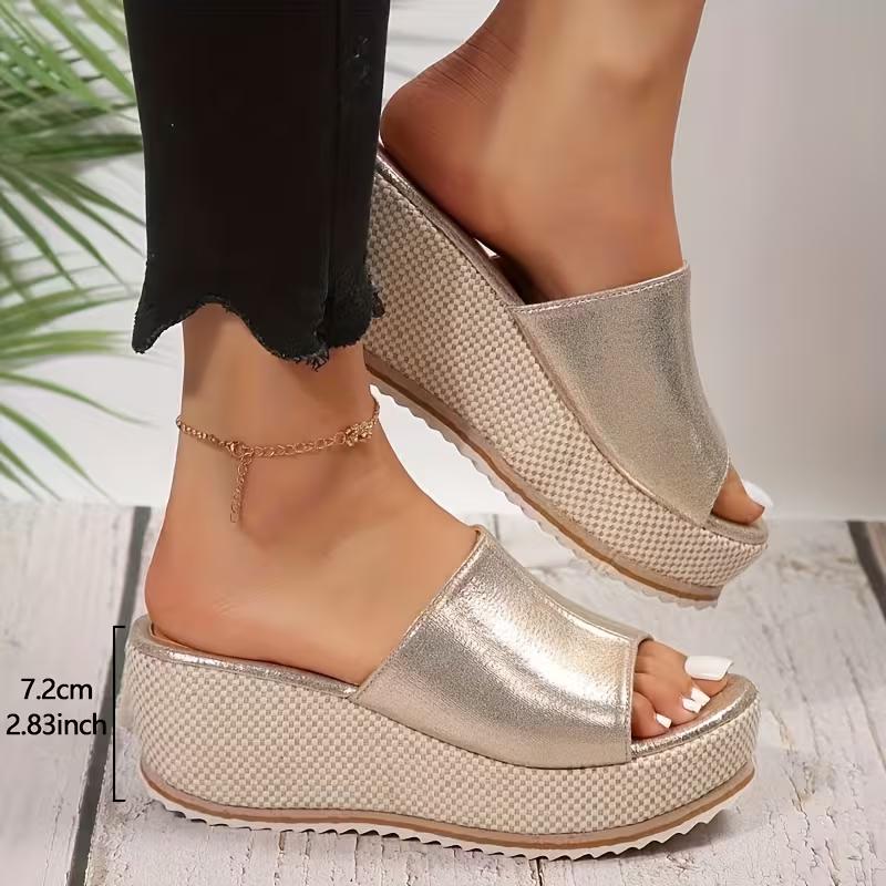 New style wedge heel thick sole plus size slippers for women, fashionable woven sole, European and American mom one word Roman slippers