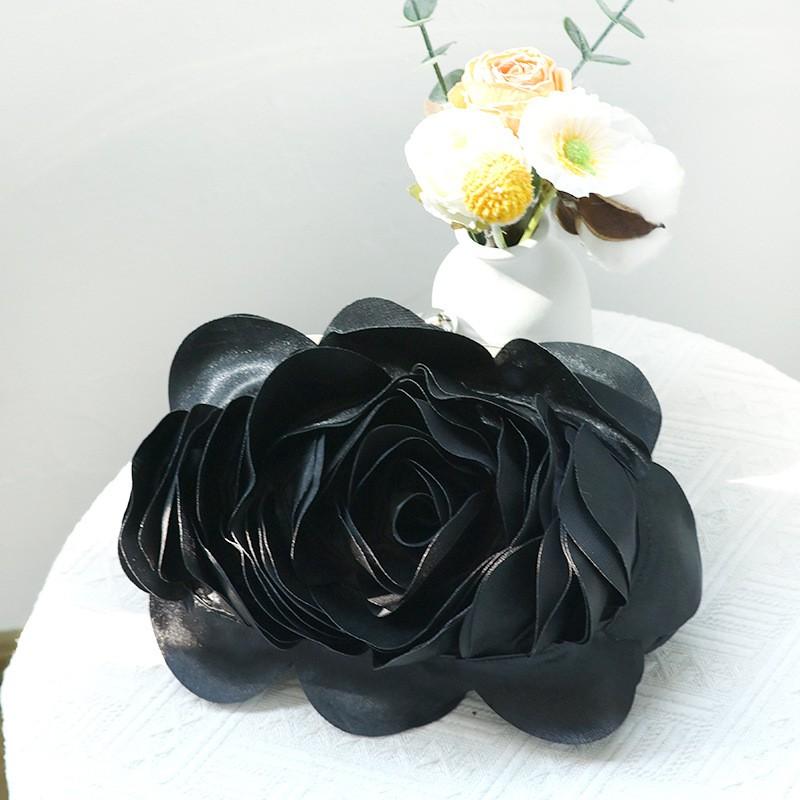 Elegant White Floral Clutch Bag Bridesmaid Evening Wedding Party Soft Silk Nylon Lined Oval Lock