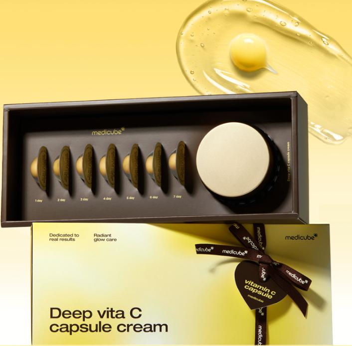 Medicube Vita-C Limited Edition Skincare Set – Glow Boosting Cream with Capsules