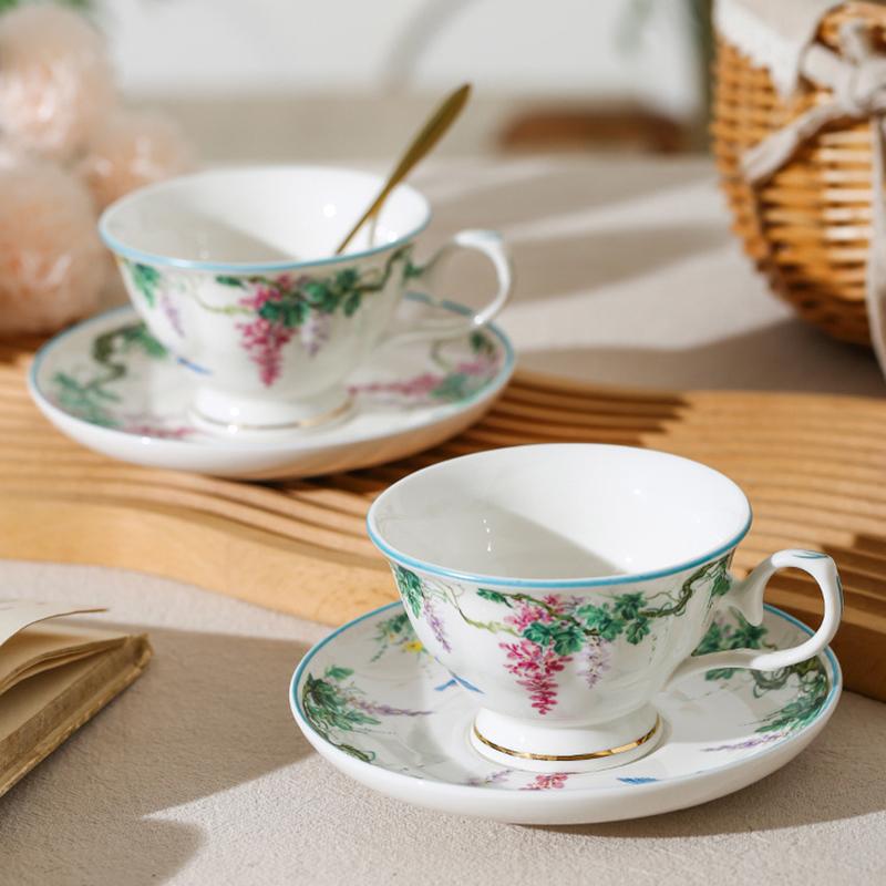 European Ceramic Flower Vine Coffee Cup Saucer Exquisite Flower and Bird Mug Afternoon Tea Flower Teacup Home Breakfast Milk Mug