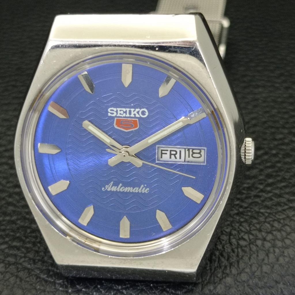 AUTOMATIC VINTAGE SEIKO 5 JAPAN 6349A MENS BLUE COLOR DIAL WATCH A701326-5
