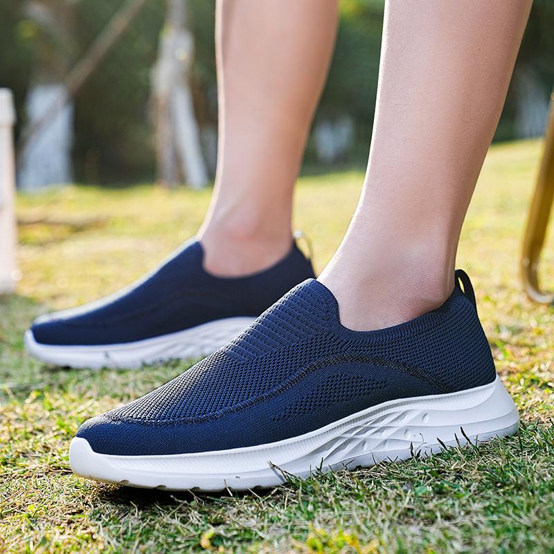 New Running Shoes for Men Breathable Sports Shoes Light Weight Fashion Summer Breathable Sneakers for Men Plus Size 39-46