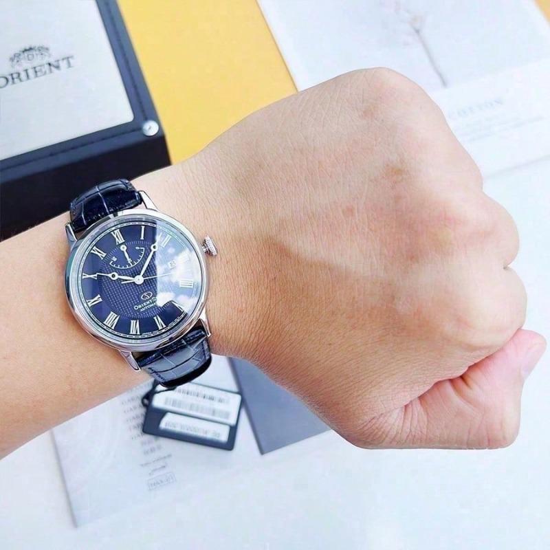Luxury Automatic Mechanical Watch Men, Featuring Blue Dial, Silver Case, Power Reserve Indicator, Date Display, Business Meetings RE-AU0003L00B.