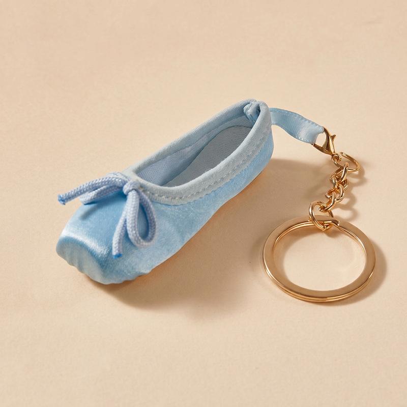 Satin Mini BallettSchuhe Schlüsselanhänger Spitzschuh BallettSchuh Form Spitzschuhe Schlüsselanhänger Abnehmbar Einfarbig BallettSchuh Schlüsselanhänger