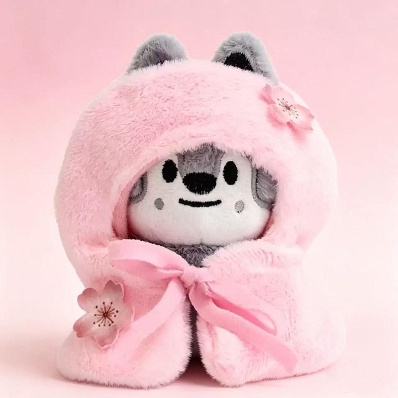 Popular New Product Stray Kids 10cm Plush Doll Cloak Baby Pendant Keychain SKZ Suitable as Christmas and Birthday Gift
