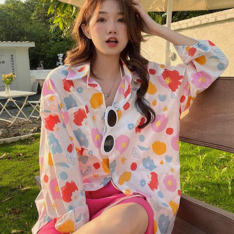 Sweet Floral Shirt for Women In Hong Kong Style Loose Medium-length Long-sleeved Sun-protective Top