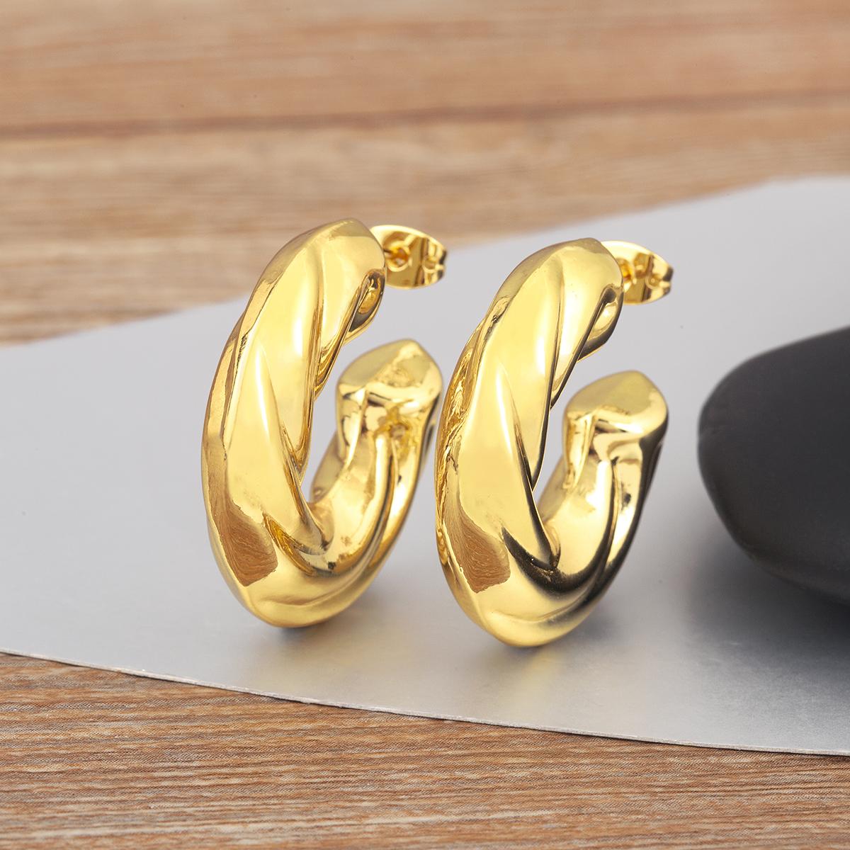 

Nidin Geometric Copper Big Circle Hoop Earrings for Women High-Quality Personality Design Fine Ear Jewelry Wholesale Accessory