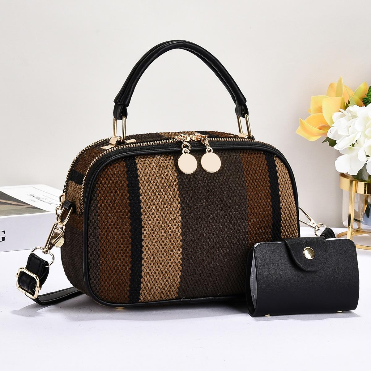 Yiran Furniture Nieuwe Hoogwaardige Canvas Textuur Kleurblokkering Moeder-kind Tas Meerlaagse Mode Handtas Veelzijdige E&eacute;nschouder Crossbody Tas . black