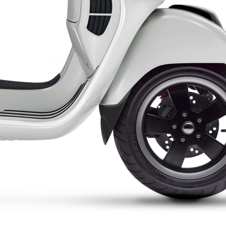 Motorcycle Front Mudguard For Vespa GTS125 GTS250 GTS300 GTV300 2005-2021Splash Guard Motorcycle Tyre Flaps Accessories Black
