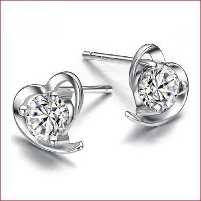 Korean Style Heart-shaped Silver-plated Earrings for Women - Fashionable European and American Jewelry