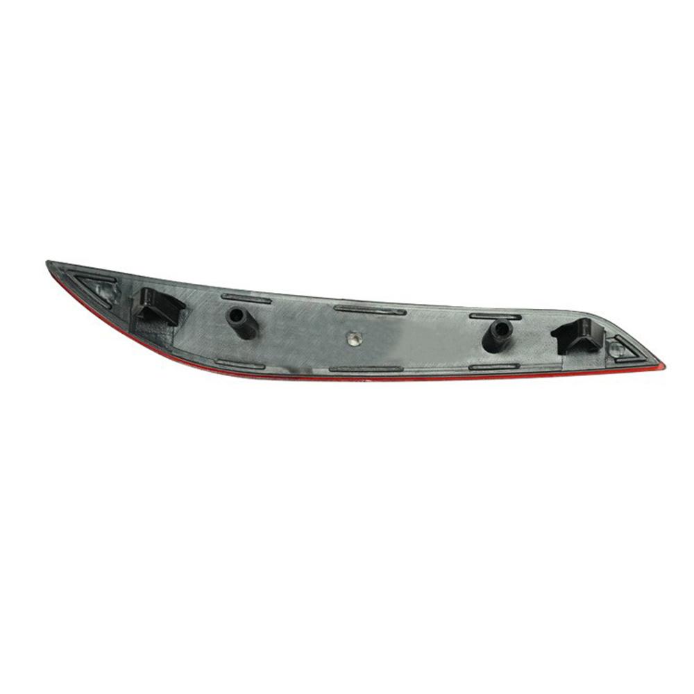 1Pc Left Side Rear Bumper Reflector Red 84037296 For Chevrolet Cruze 2016-2019