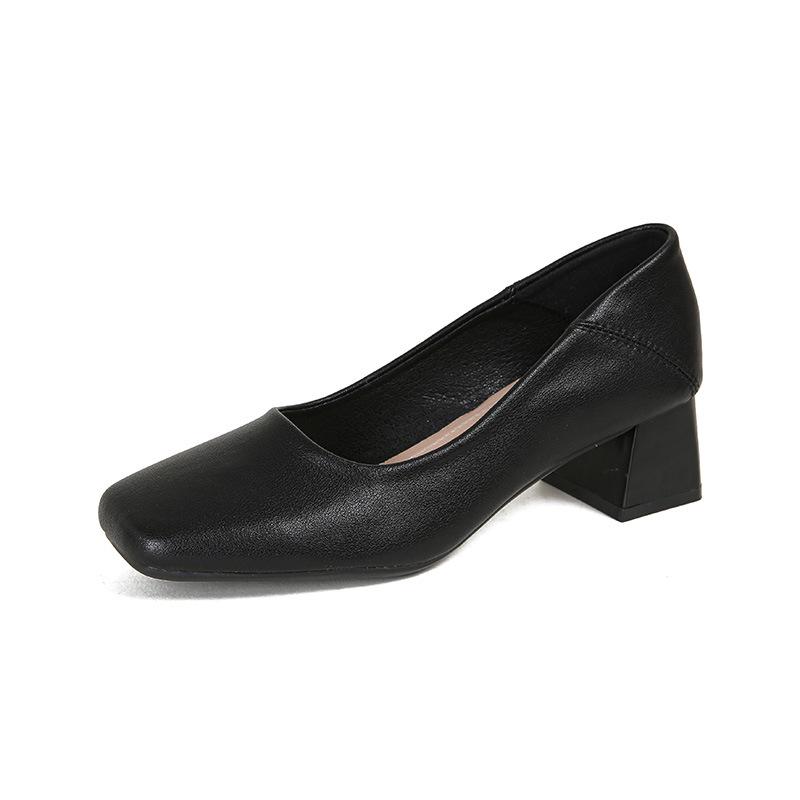 2023 Retro Soft Leather Square Toe Medium High Heel Women's Shoes