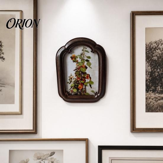 European Carved Frame Retro Photo Frame, Vintage Rustic Picture Resin Arched for Wall Mounting or Tabletop Display Style