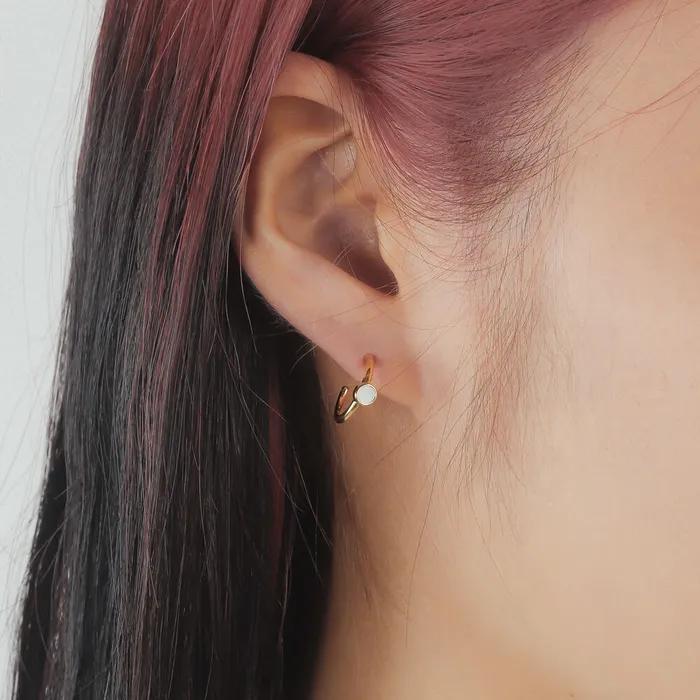 DOT BEND EAR