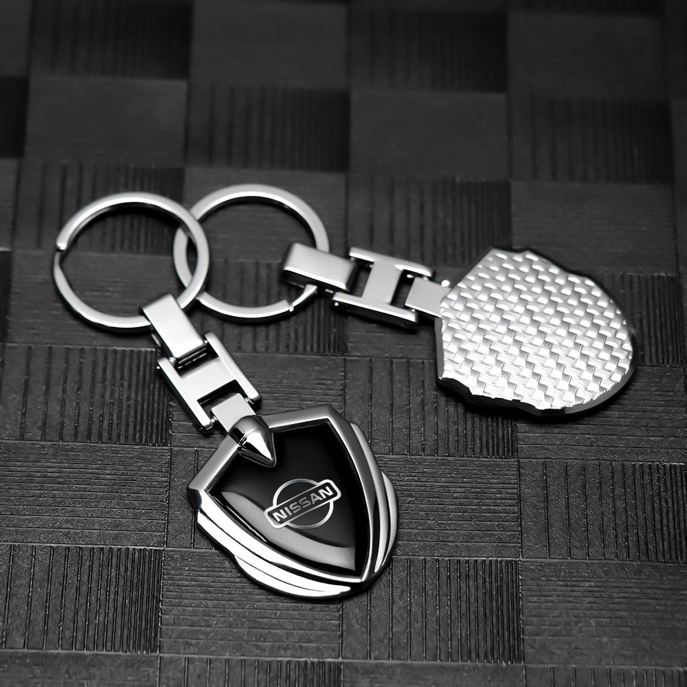 3D Metal Emblem Keychain Rings Car Styling For Nissan Juke Versa J11 Note Sentra SkyliFne Pathfinder J31 Almera Accessories